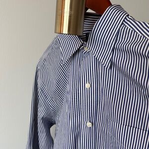 Classic 100% cotton Blue Striped Button-Down